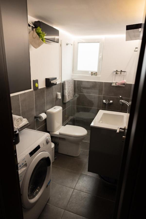 "Elegance" Central Luxury Apartment Pireus Zewnętrze zdjęcie