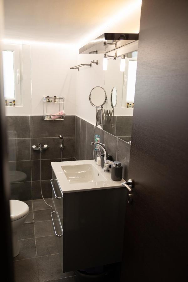 "Elegance" Central Luxury Apartment Pireus Zewnętrze zdjęcie